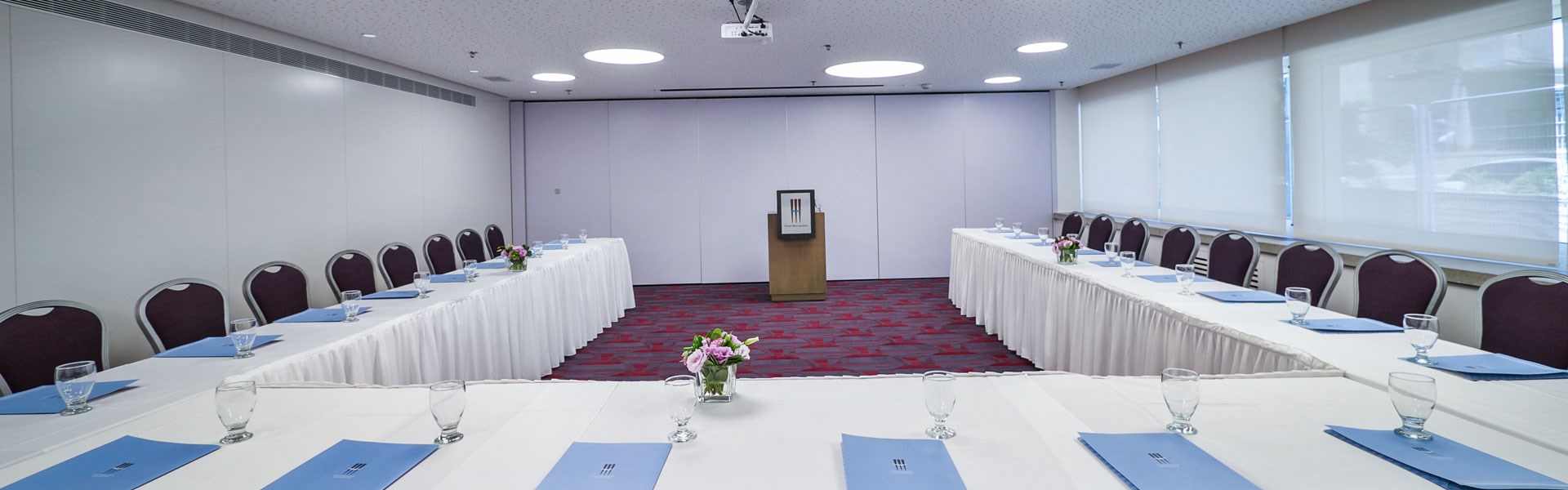 Metropolitan Hotel - Meeting room